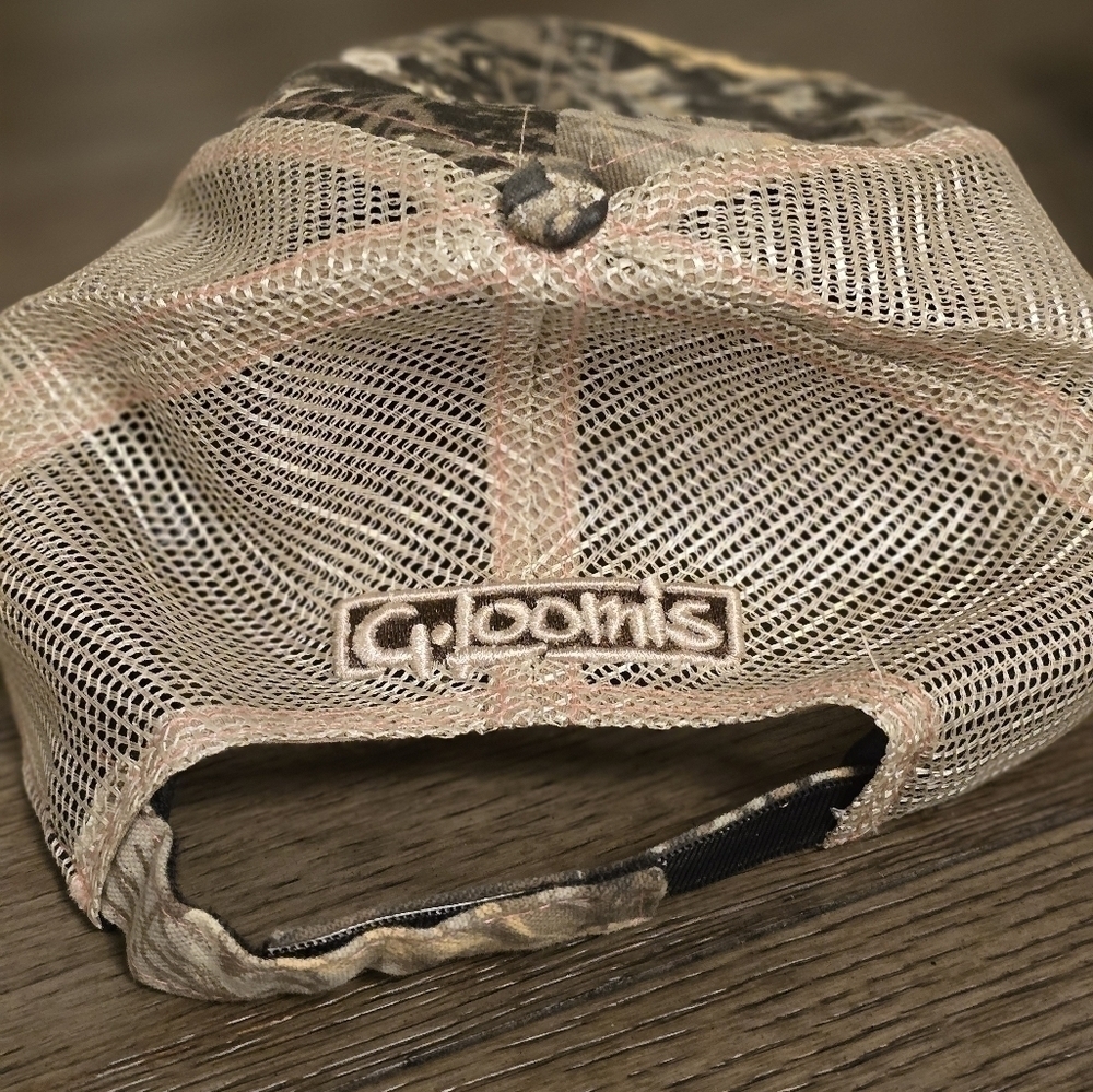 Adjustable G. Loomis Womens Hat Camo - Picture 4 of 4